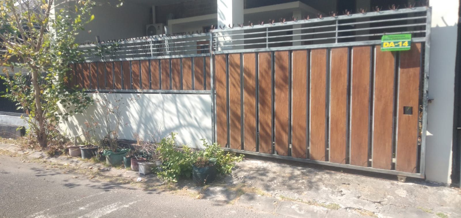 Rumah baru renov lokasi graha permata kota selagalas